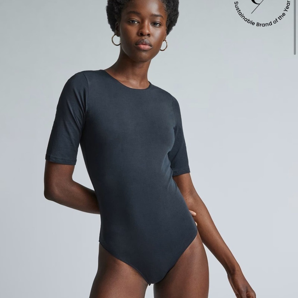 NWT Everlane Short Sleeve Crew Neck Bodysuit Black, Size XS